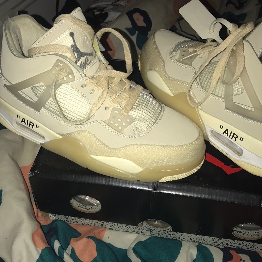 Off white air Jordan 4s